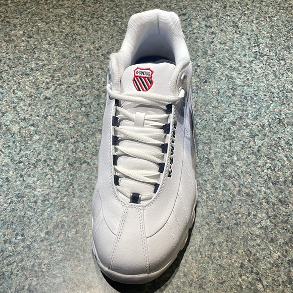 NWT Left Shoe Only white K-Swiss Memory Foam Comfort Technology size US 11.5 - Picture 3 of 8